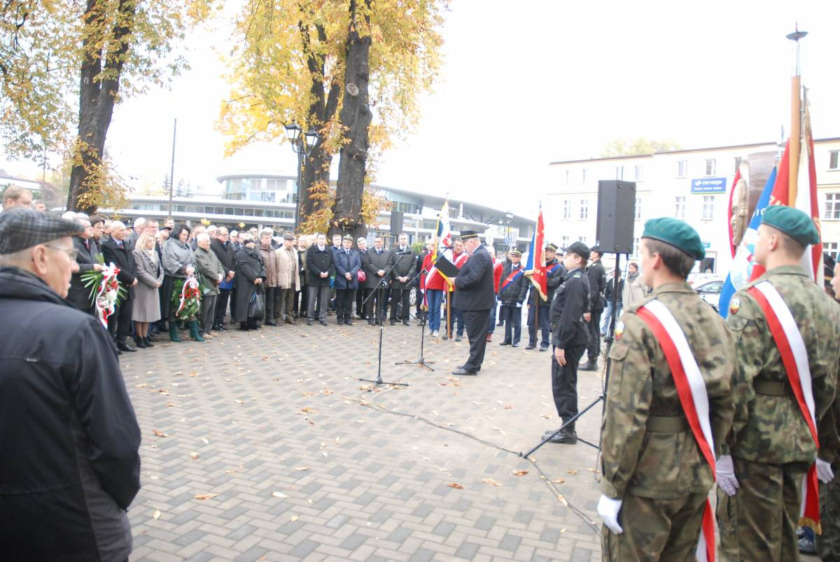 Pomnik budowniczego magistrali