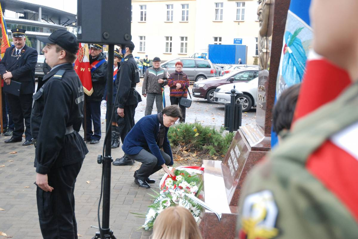 Pomnik budowniczego magistrali