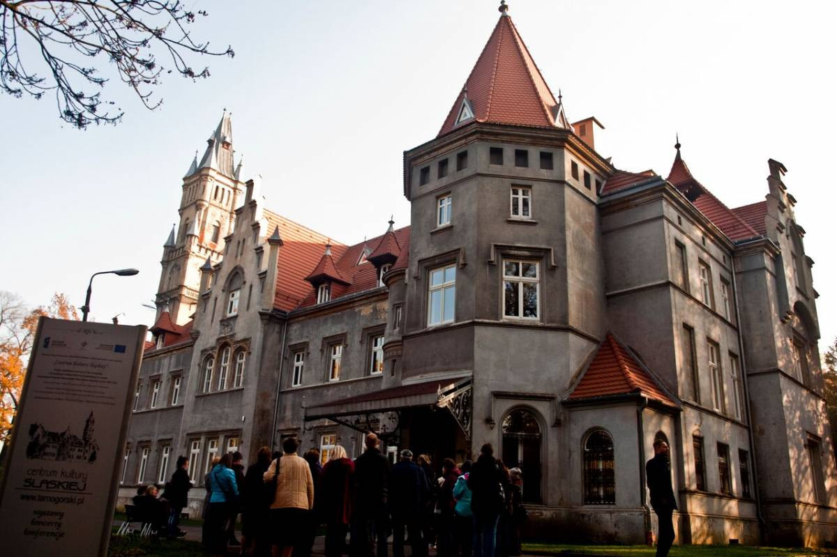 Od pałacu do pałacu