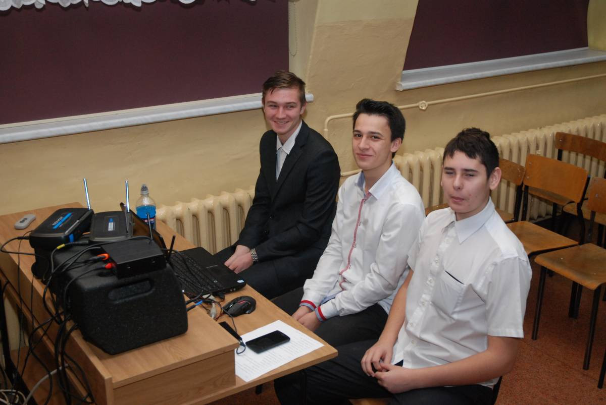 Młodzież patriotycznie