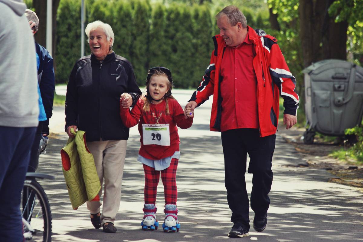 Biegali, maszerowali, jeździli