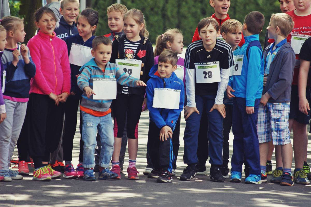 Biegali, maszerowali, jeździli