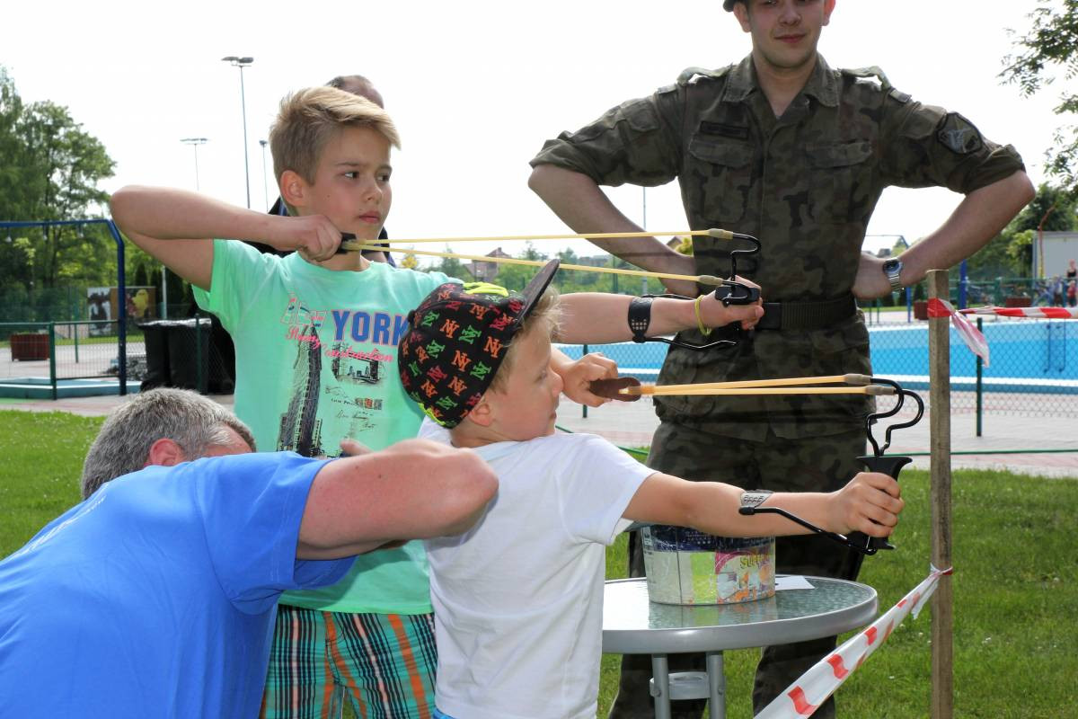 Wiatrówka, proca, łuk