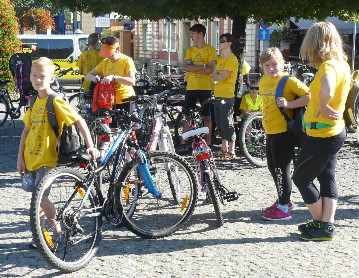 Na rowerze z tarnogórskiego rynku do Tworoga