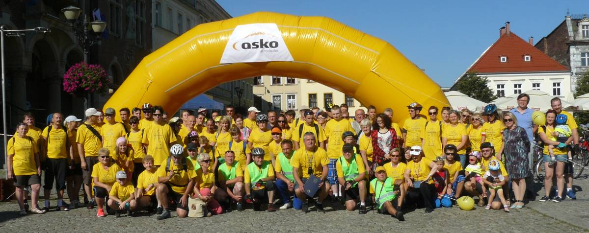 Na rowerze z tarnogórskiego rynku do Tworoga