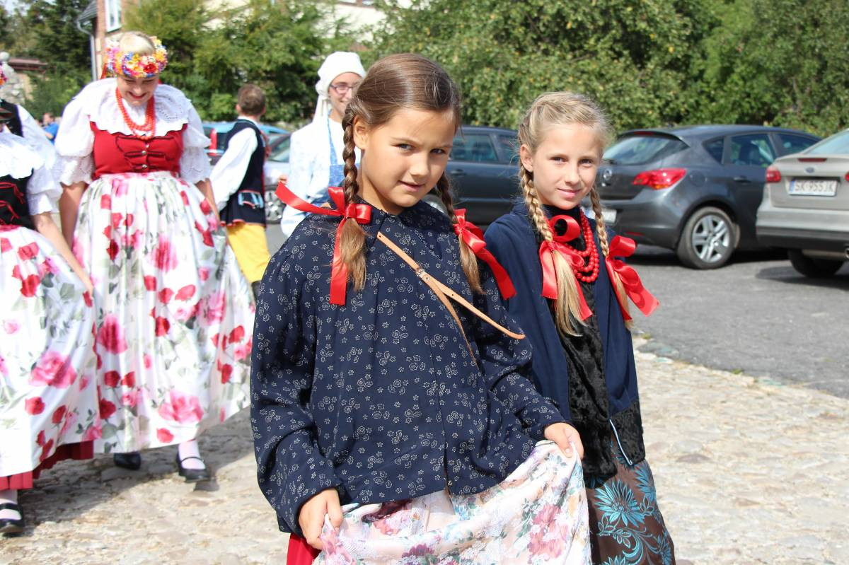 Dwie dekady Miedarzan