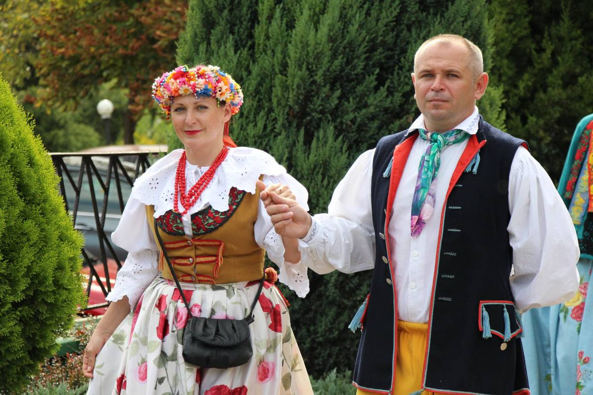 Dwie dekady Miedarzan