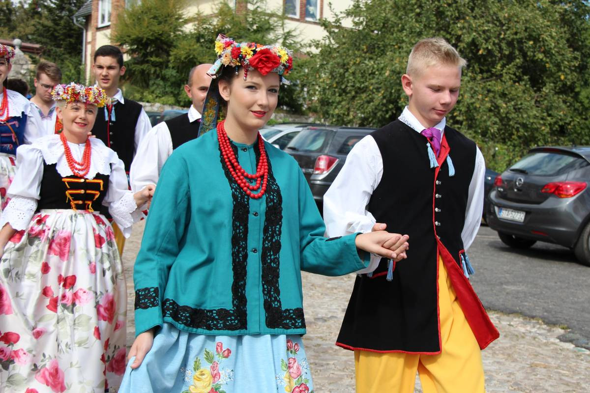 Dwie dekady Miedarzan