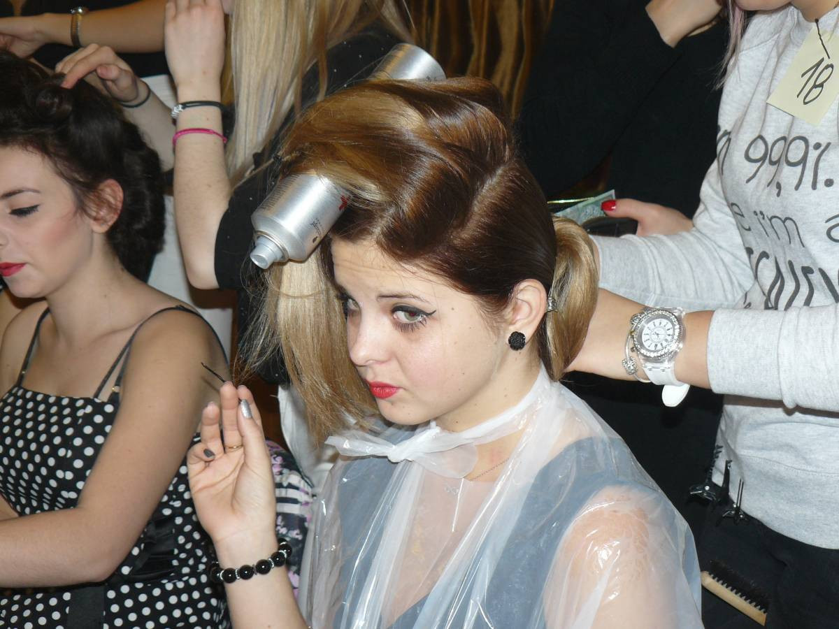 Fryzura w stylu retro