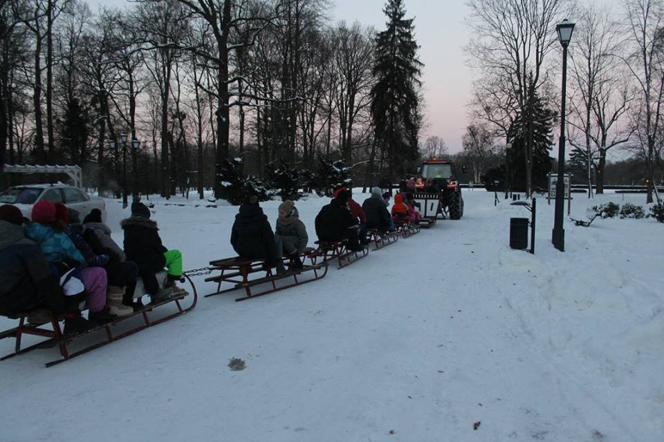 Kulig w parku w Świerklańcu