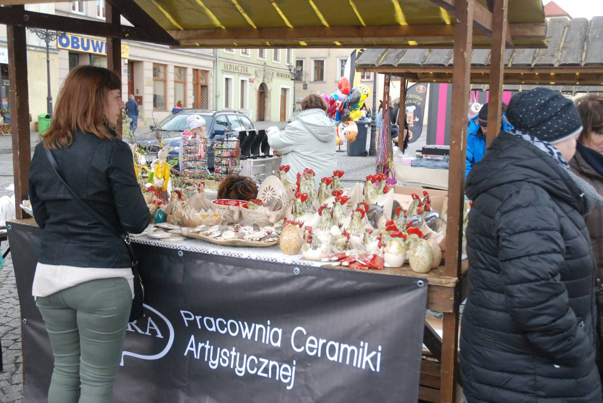 Jarmark pod presją aury