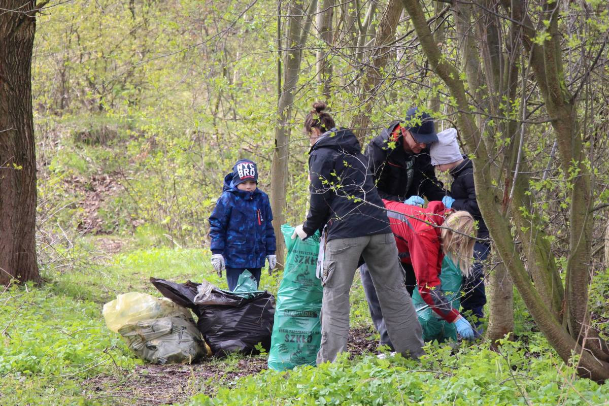 Mieszkańcy sprzątali Repty