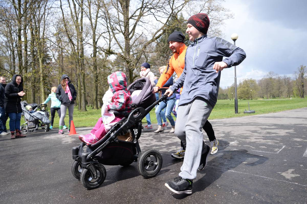 Z wózkami w systemie pucharowym