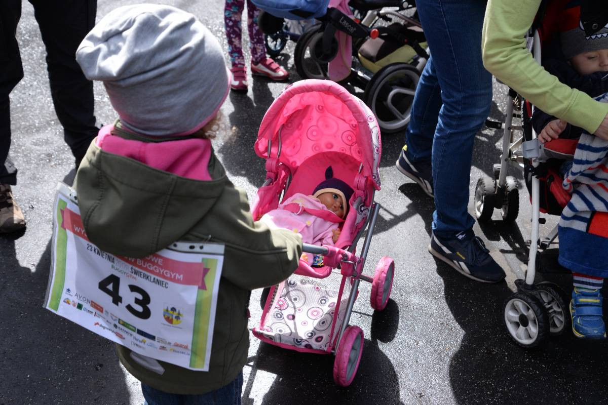 Z wózkami w systemie pucharowym