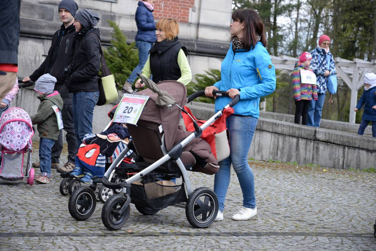 Z wózkami w systemie pucharowym