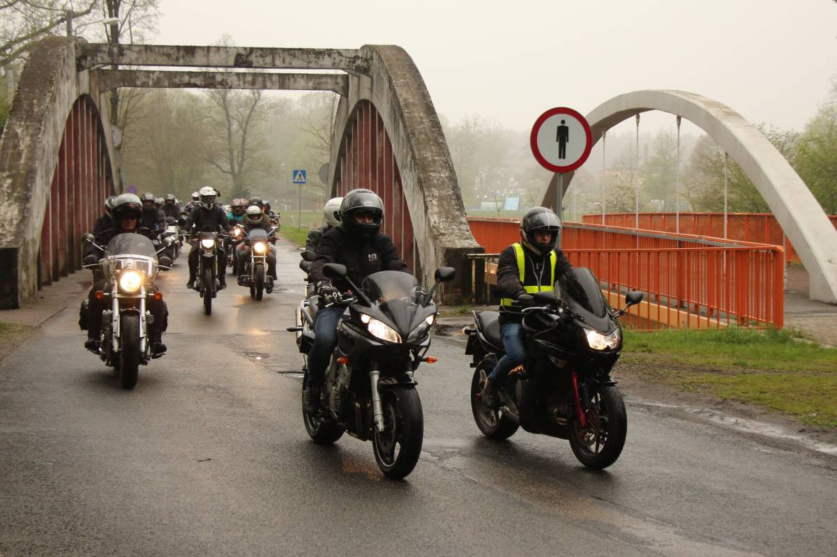 Szósty zlot motocykli w Krupskim Młynie