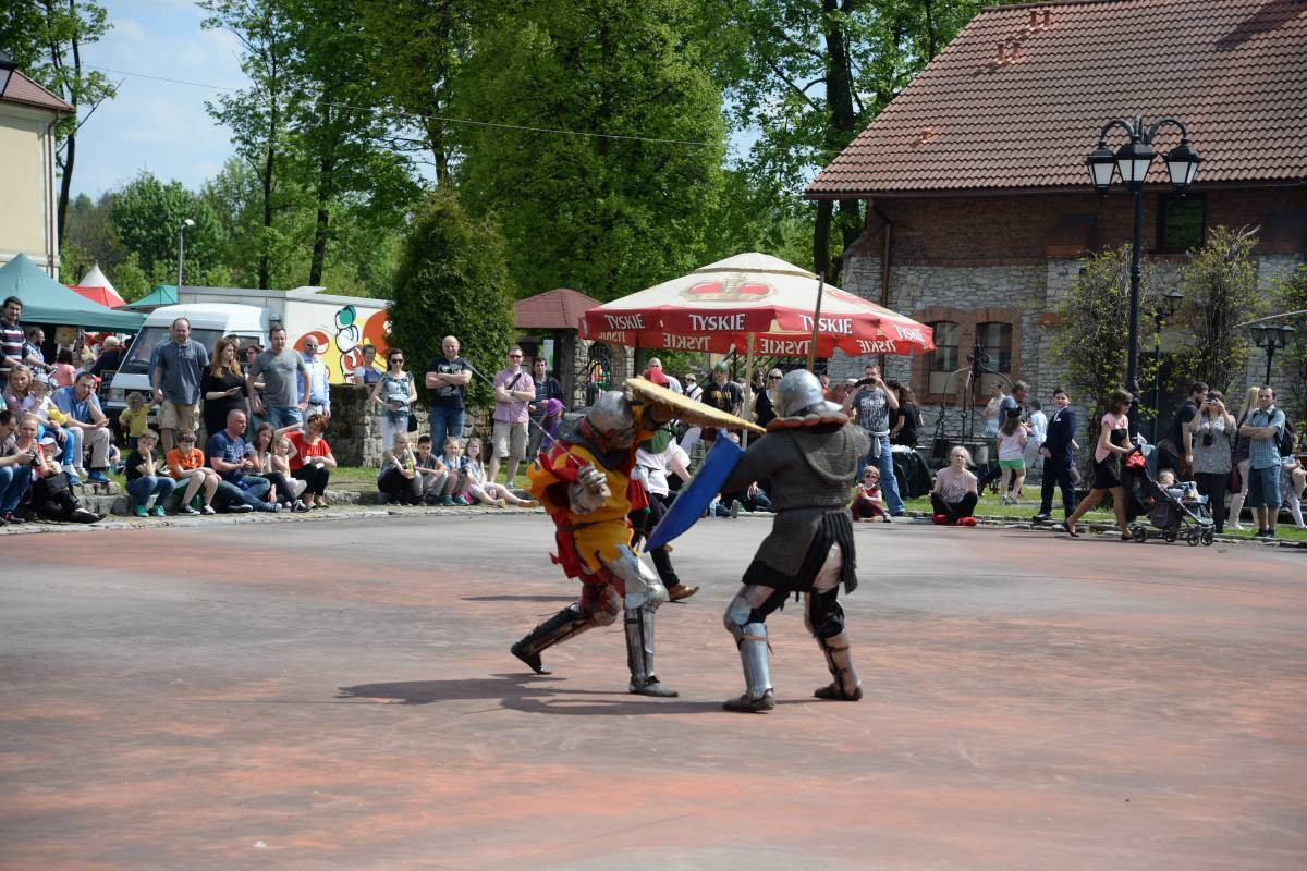 Potykali się i tańczyli [FILM]