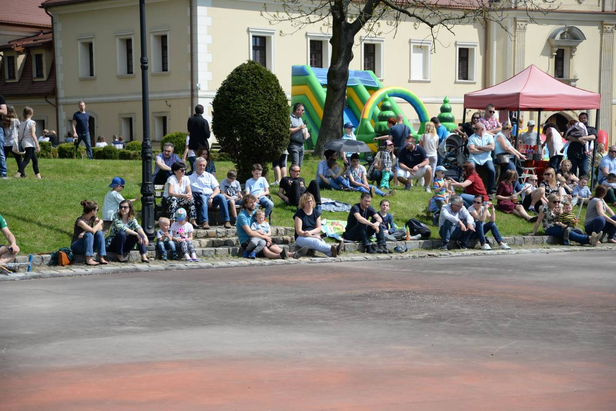 Potykali się i tańczyli [FILM]