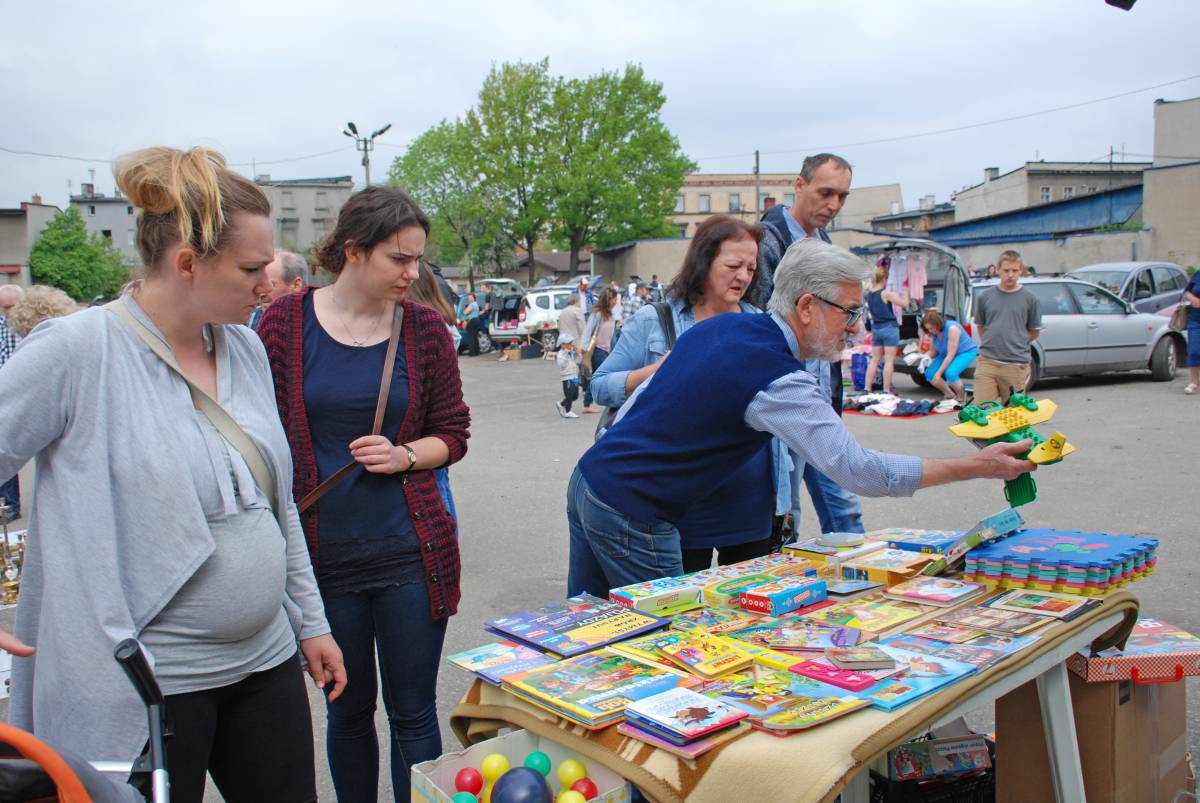 Zaglądnij na pchli targ