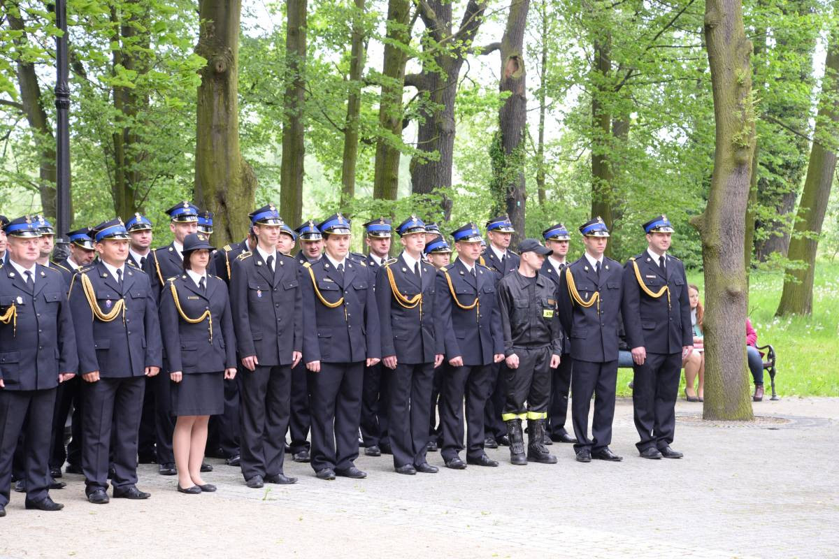 Nagrody dla strażaków (FILM)