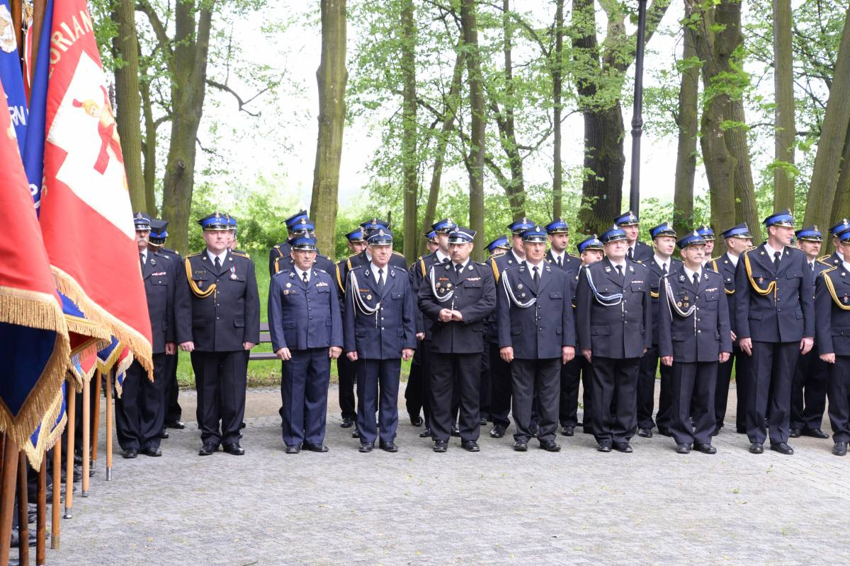 Nagrody dla strażaków (FILM)