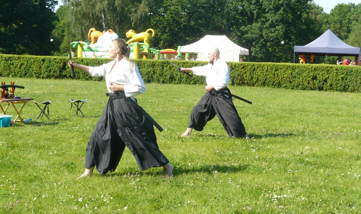 Samuraje w parku w Świerklańcu