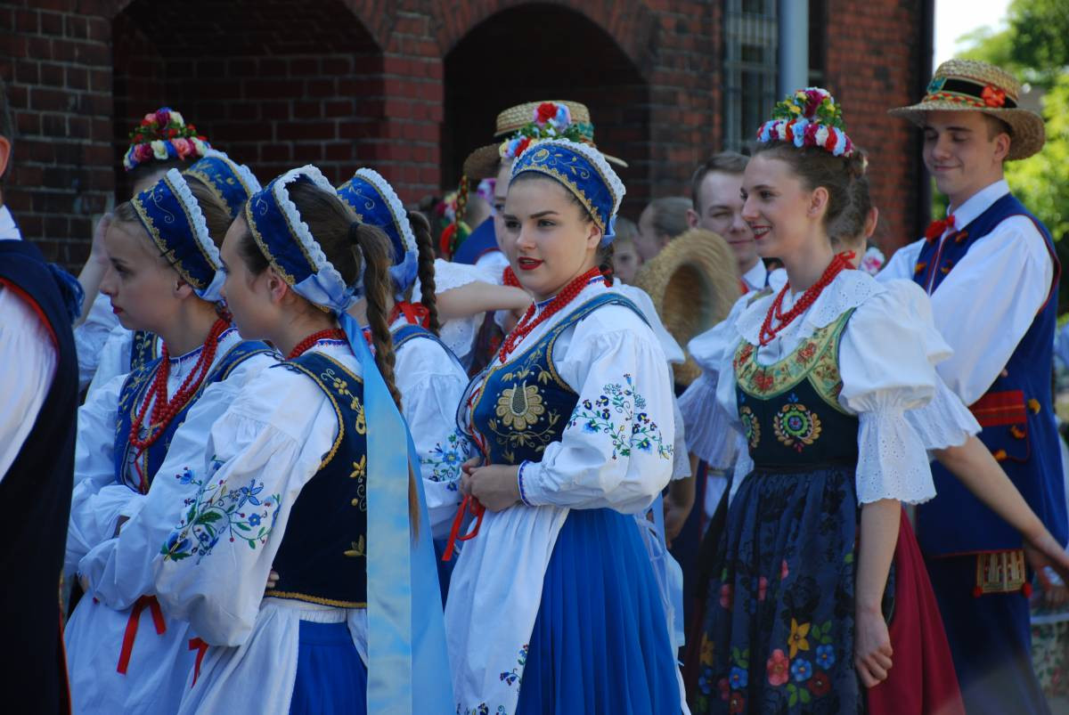 Mieszkańcy Radzionkowa przeszli ulicami miasta [FILM]