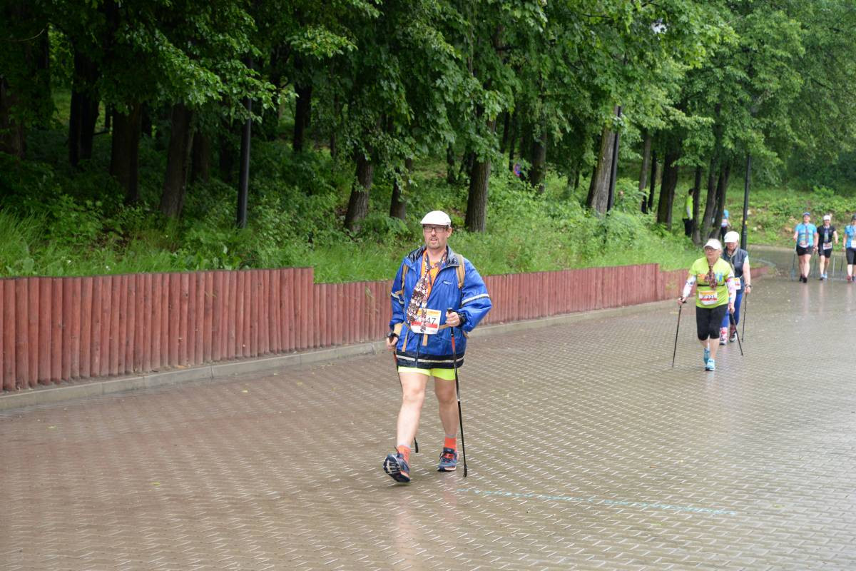 Bieg z krawatami (FILM)