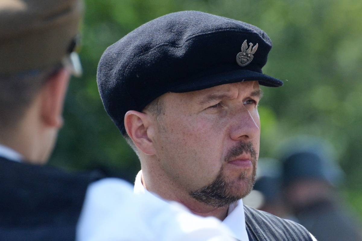 Strzały pod kopcem [FILM]