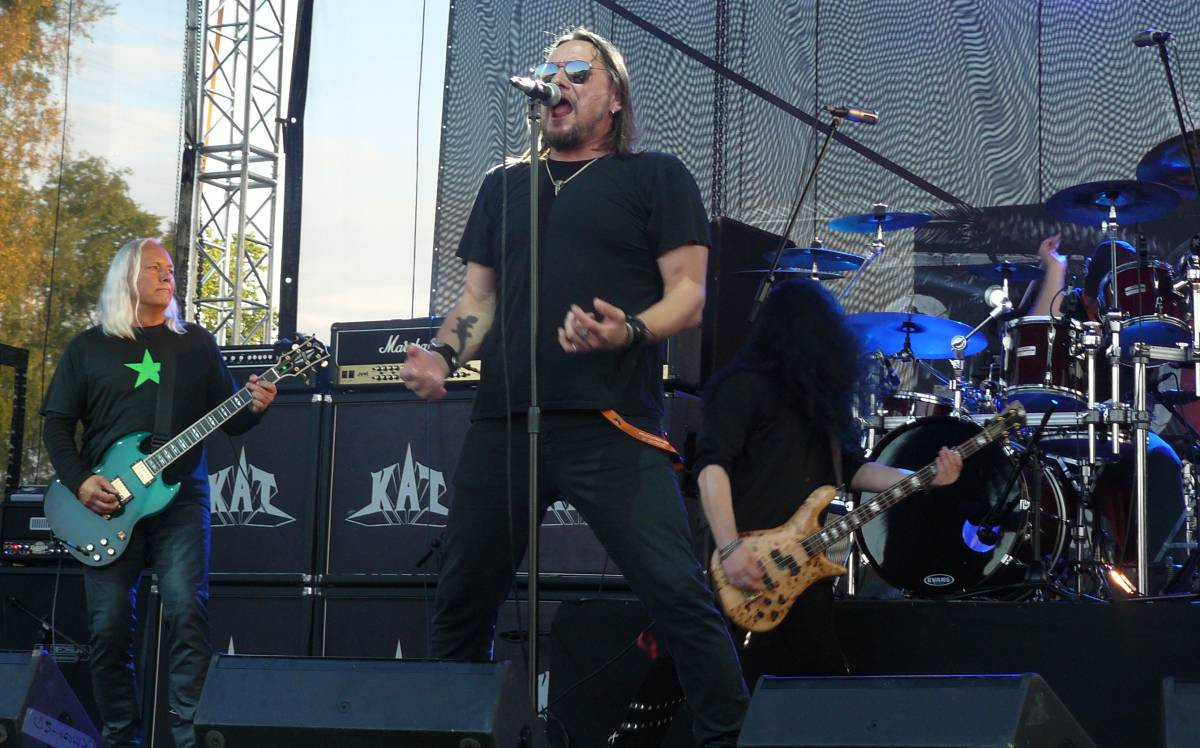 Rock królował w piątek. Kto wystąpi na scenie dziś i jutro? [FILM]