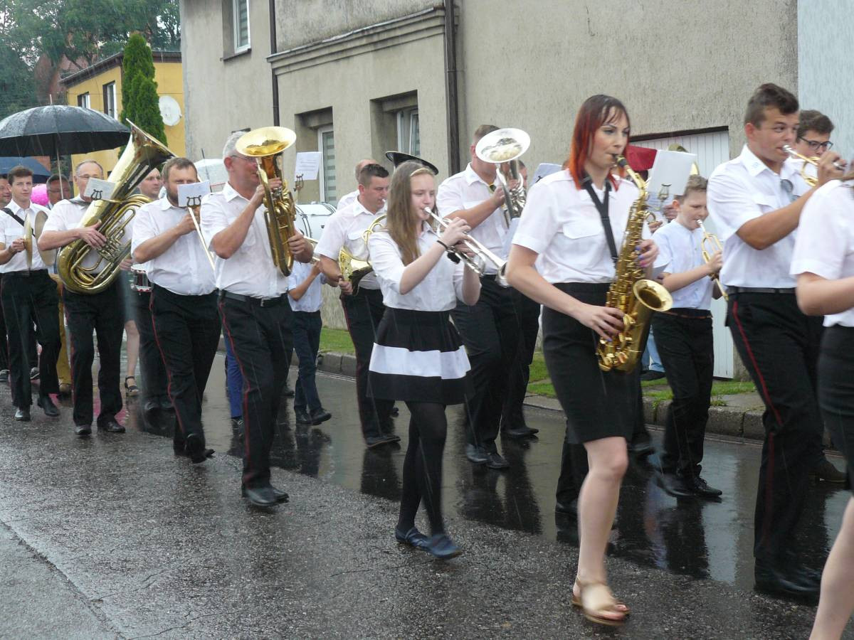 Ulewa na początek Dni Miasteczka Śląskiego