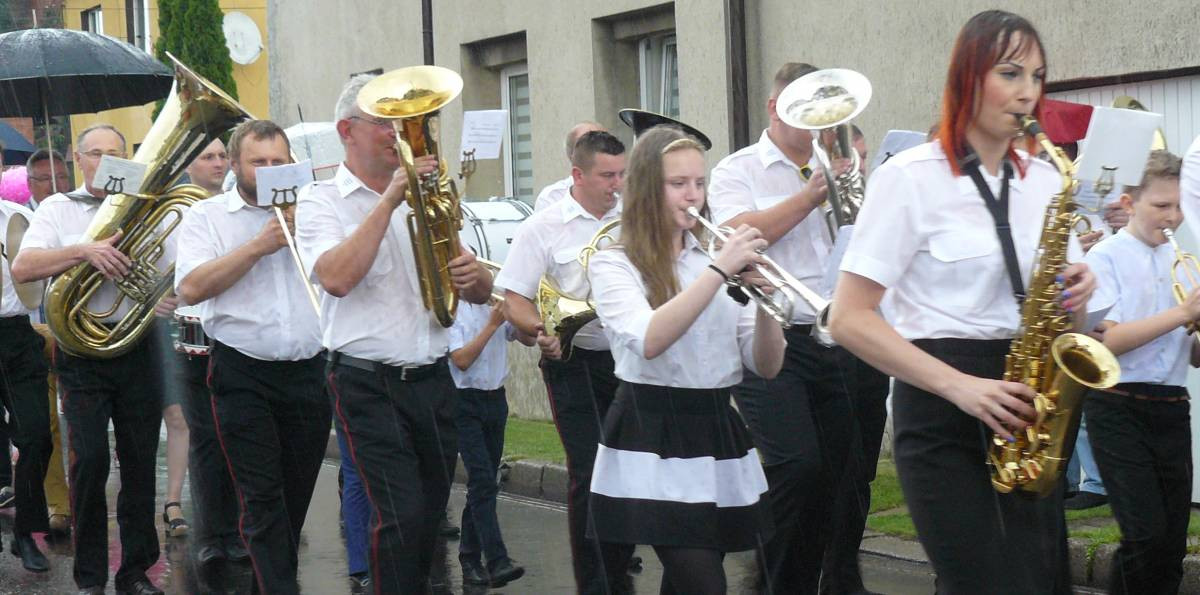 Ulewa na początek Dni Miasteczka Śląskiego