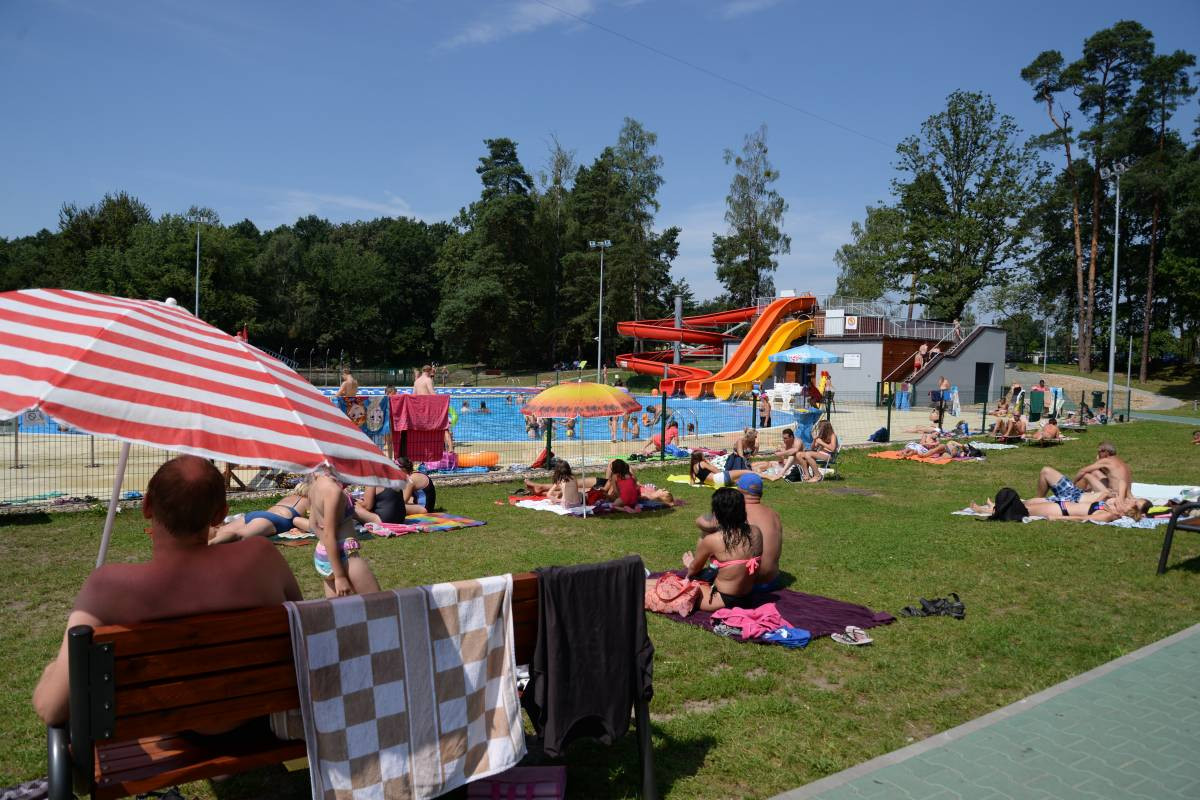 Nadchodzą upały. Zobacz gdzie i za ile można się kąpać