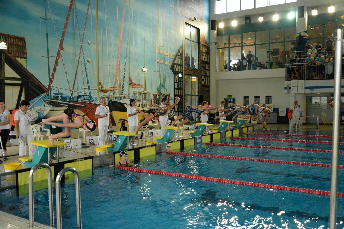 Pływali z olimpijką