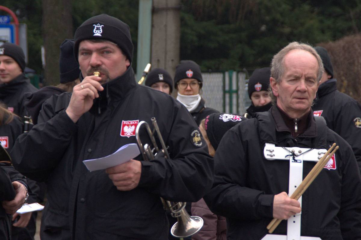 Królowie na kanapie, Herod z gorylami