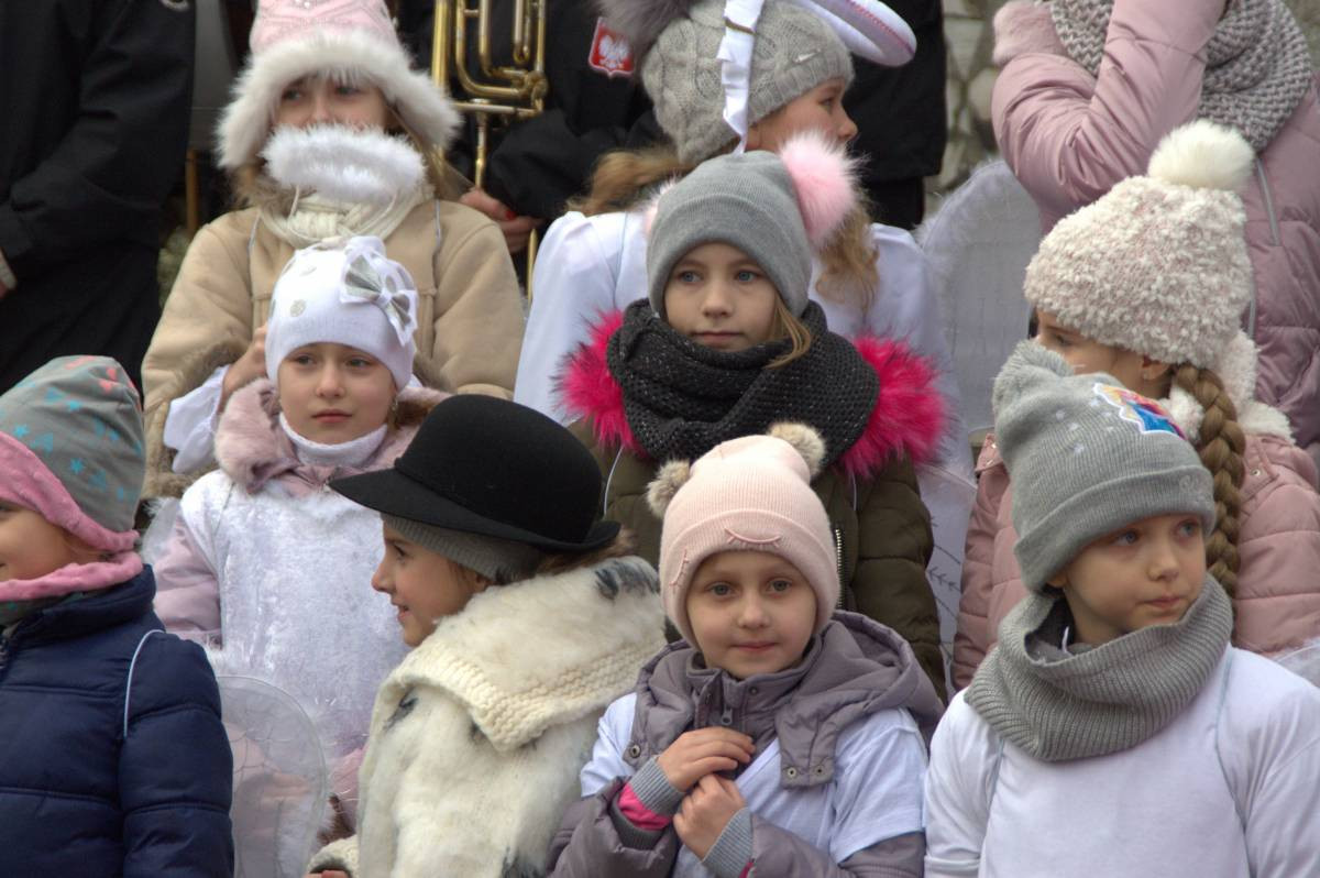 Królowie na kanapie, Herod z gorylami