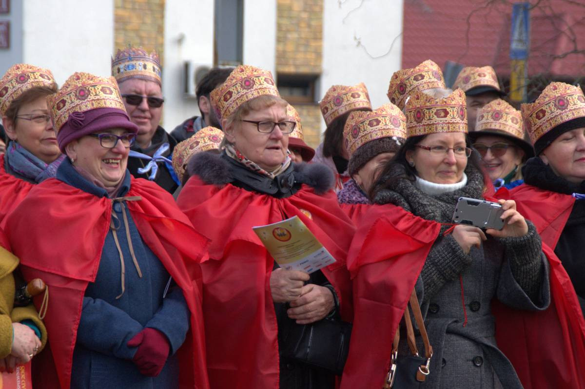 Królowie na kanapie, Herod z gorylami