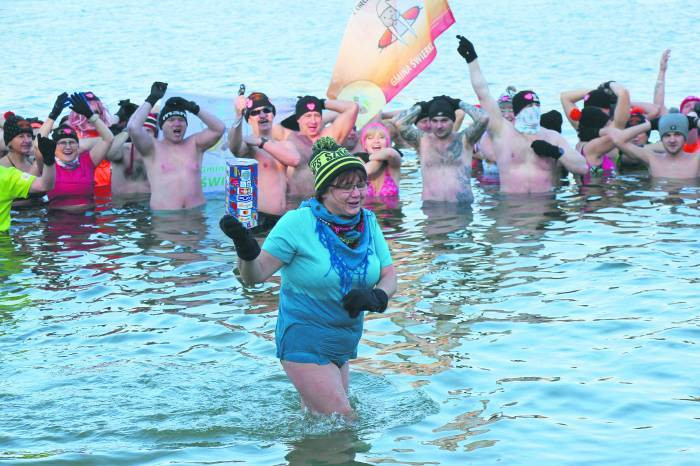 Finał WOŚP: morsy, tort za 400 zł, rekordy