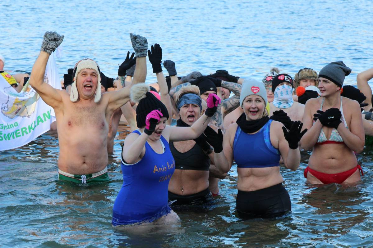 Finał WOŚP: morsy, tort za 400 zł, rekordy