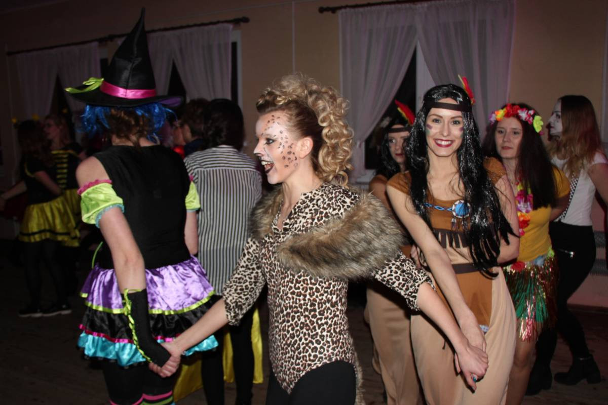 Babski comber z Johankami