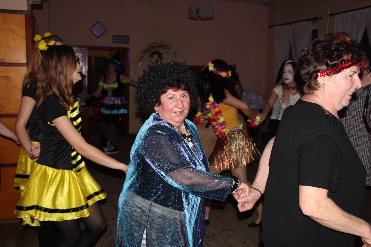 Babski comber z Johankami