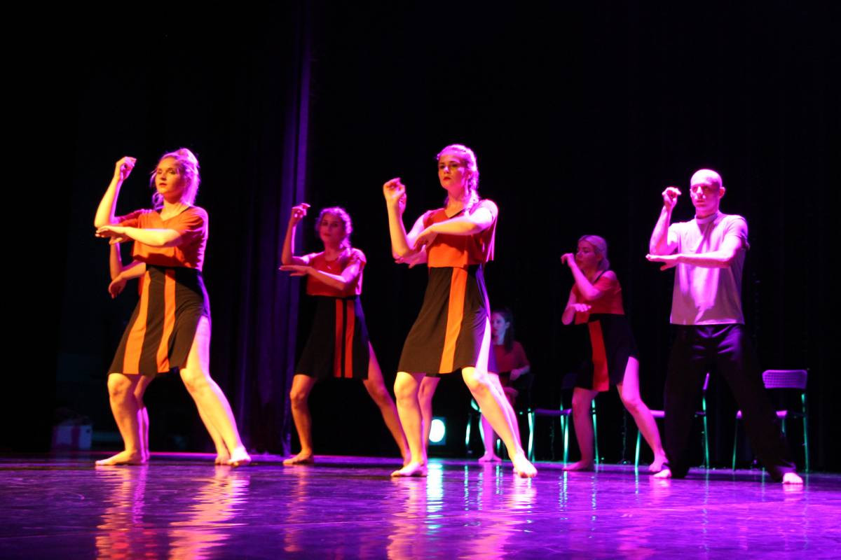 Historyjki na szóste urodziny Six Limbs Group