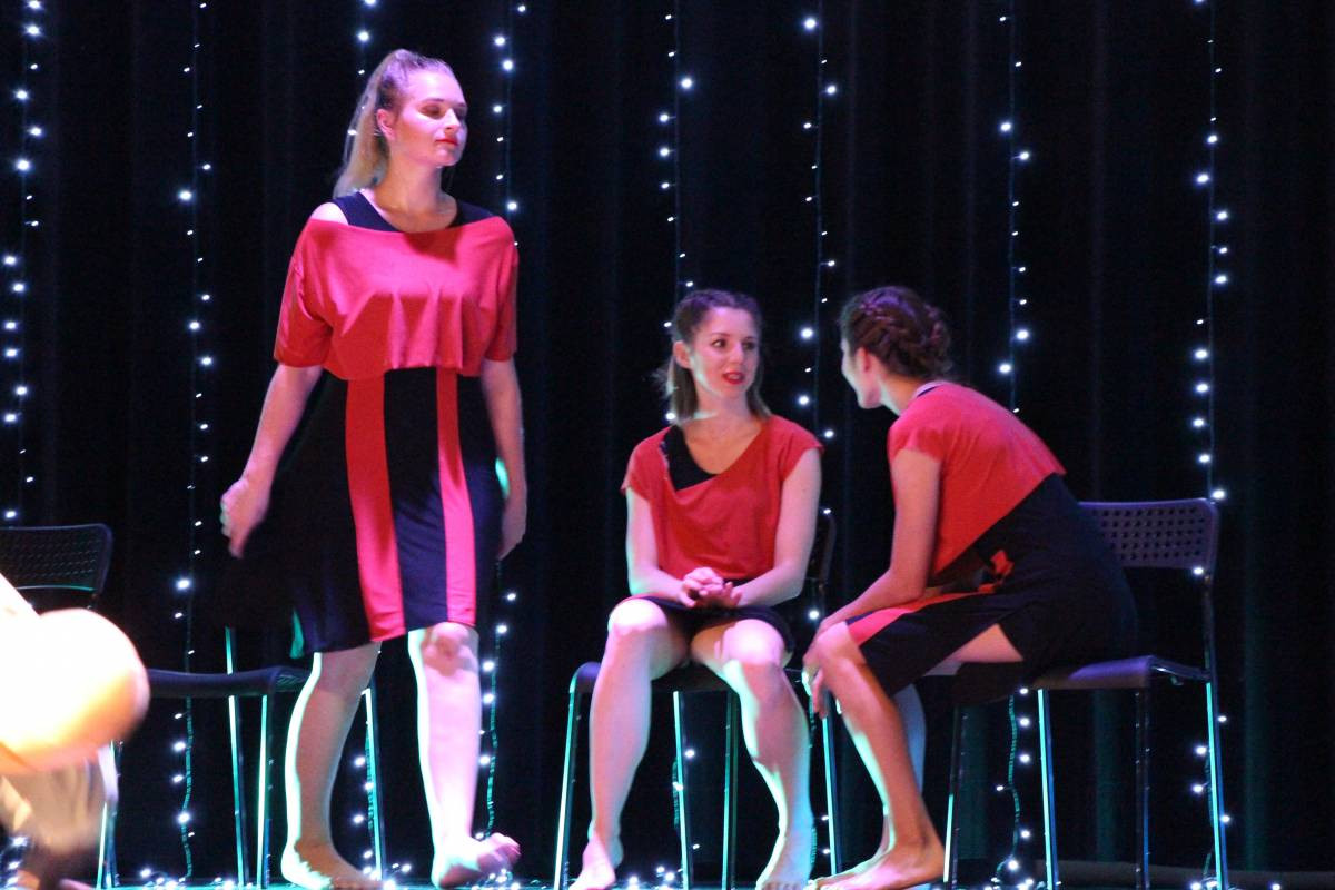 Historyjki na szóste urodziny Six Limbs Group