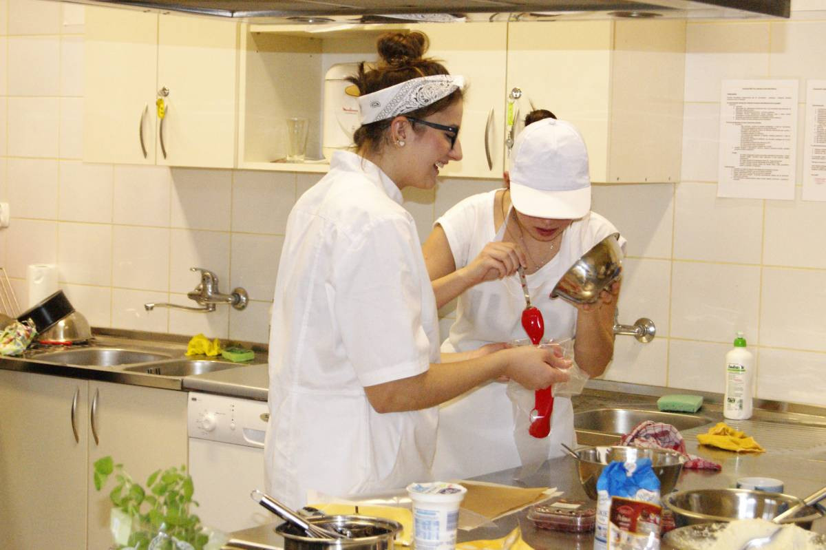 Piernik z marchwi i cytrynowy kawior