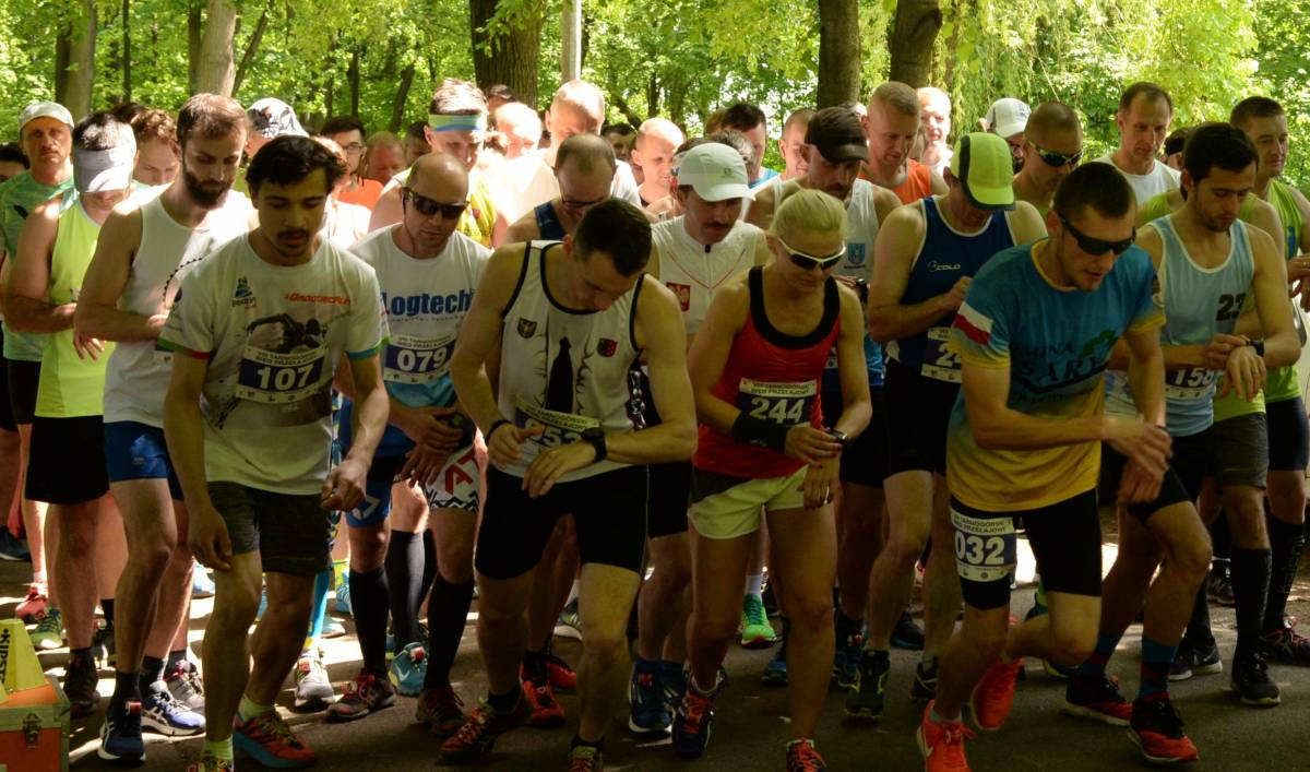 Na przełaj przez park