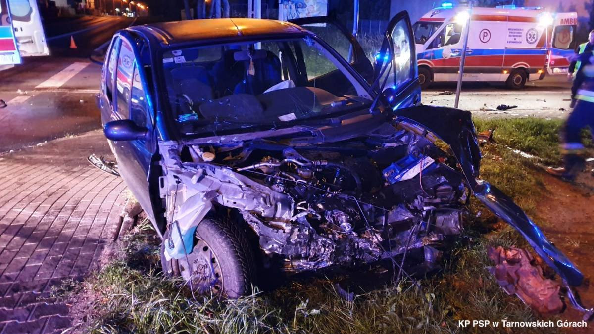 Pijany 18-latek wymusił pierwszeństwo. 7 osób rannych [ZDJĘCIA]