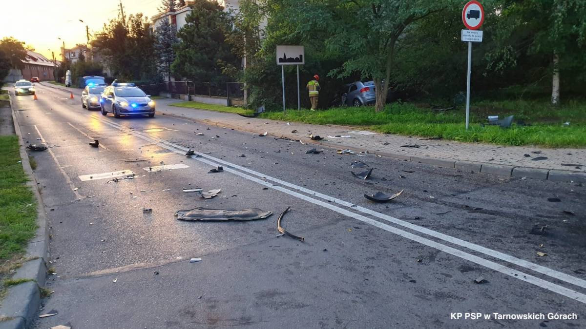 Pijany 18-latek wymusił pierwszeństwo. 7 osób rannych [ZDJĘCIA]