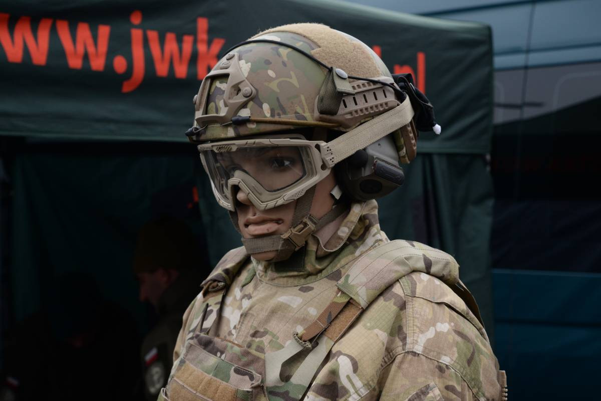 Piknik militarny w 5. Pułku Chemicznym