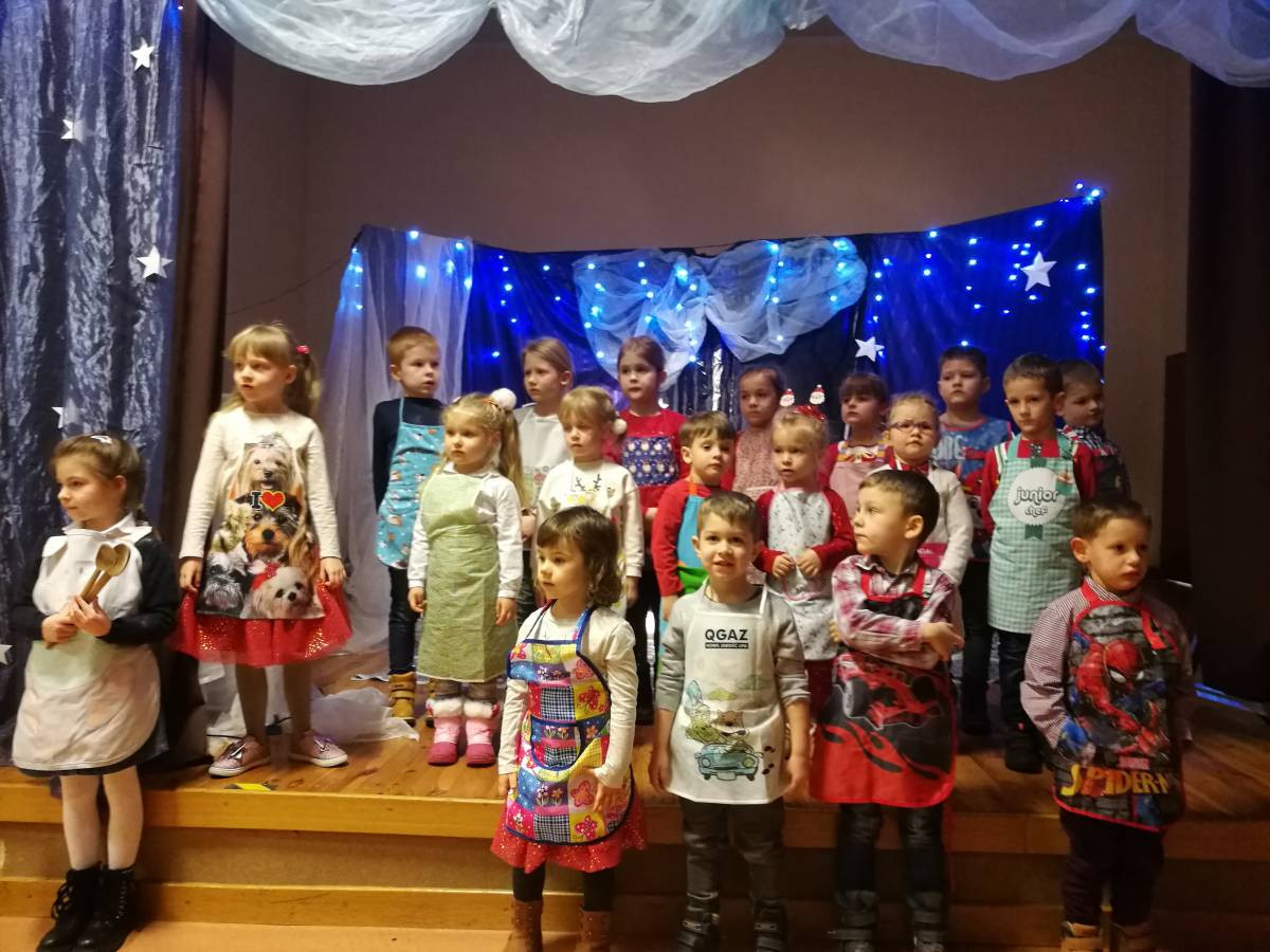 Szkolny spektakl w Potępie