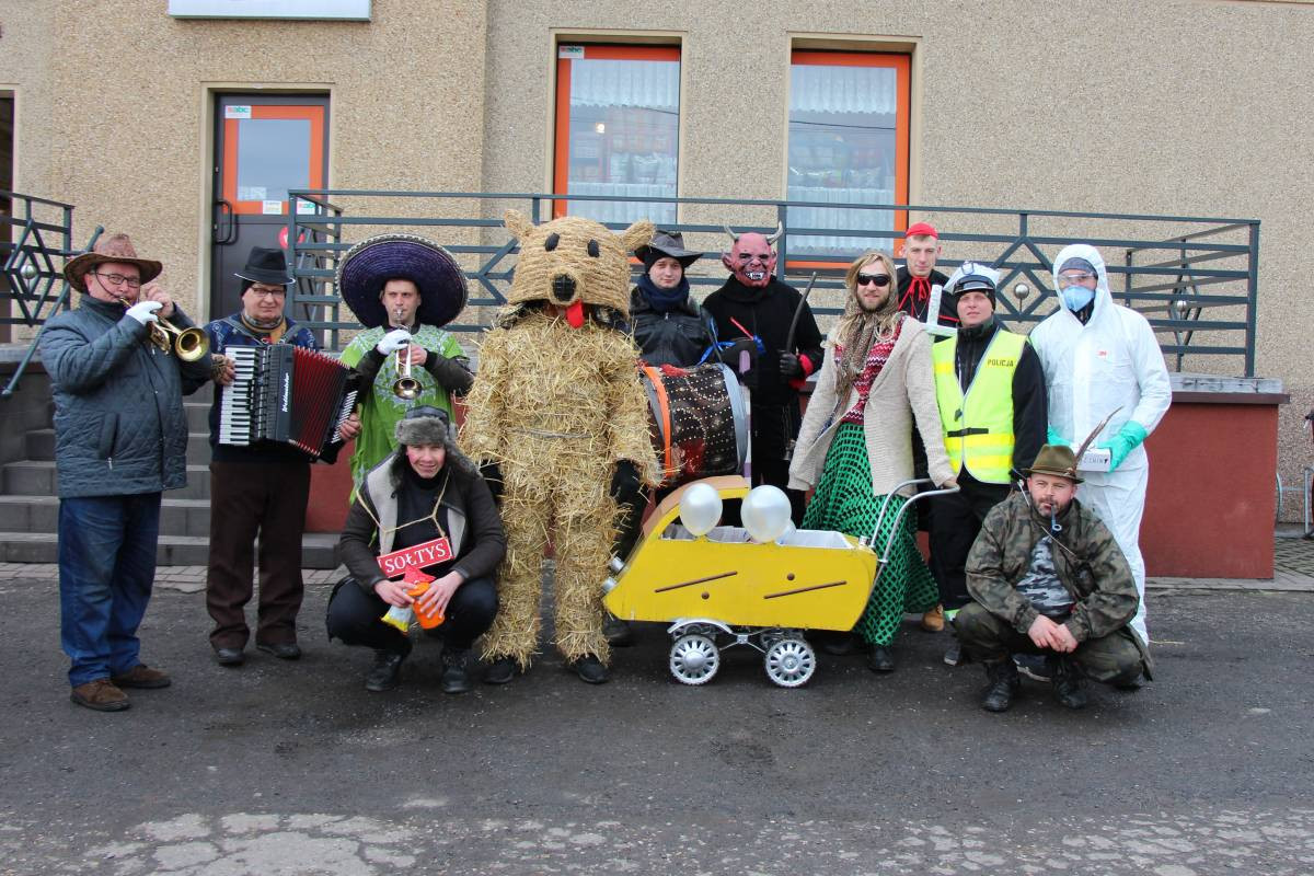 Bery w Połomi, Wojsce i Miedarach